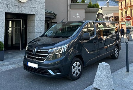 Vehicle near hotel-2